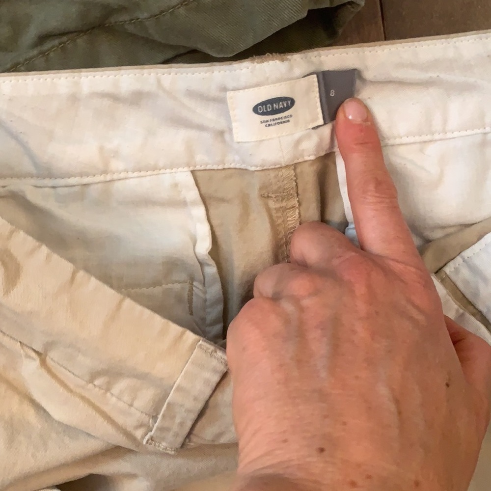 Bundle of womens 8/10 summer shorts - Picture 3 of 5
